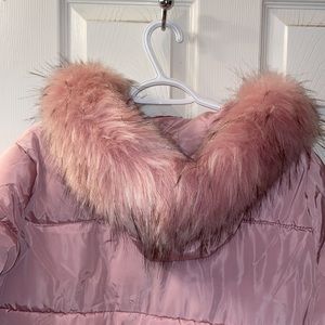 Women’s pink hooded 3xl puffer coat by M.S.K.Z .X💧💧